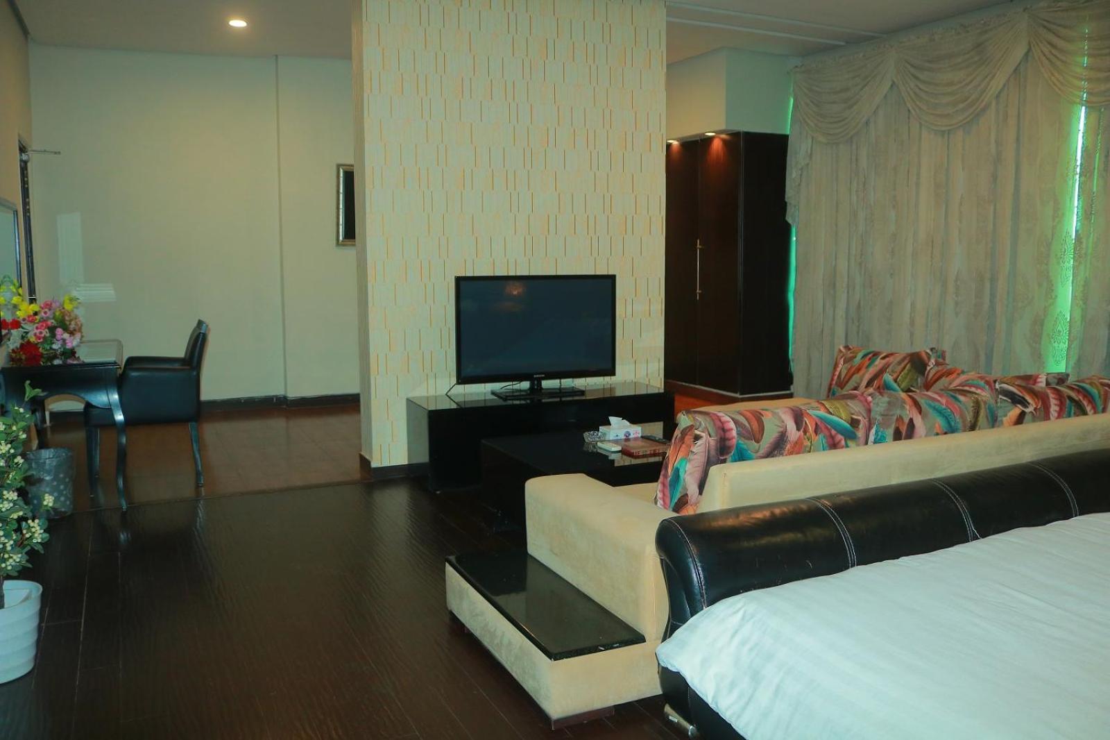 Safari Club 1 Hotel Rawalpindi Exterior photo
